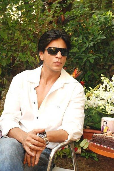 ANNIVERSAIRE DE SRK LE 2 NOVEMBRE 2007